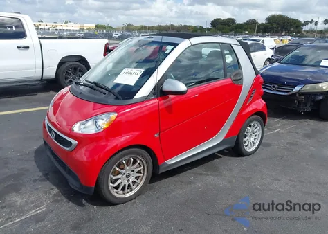 2013 Smart Fortwo Passion из США, поврежденный, VIN WMEEK3BA3DK584770